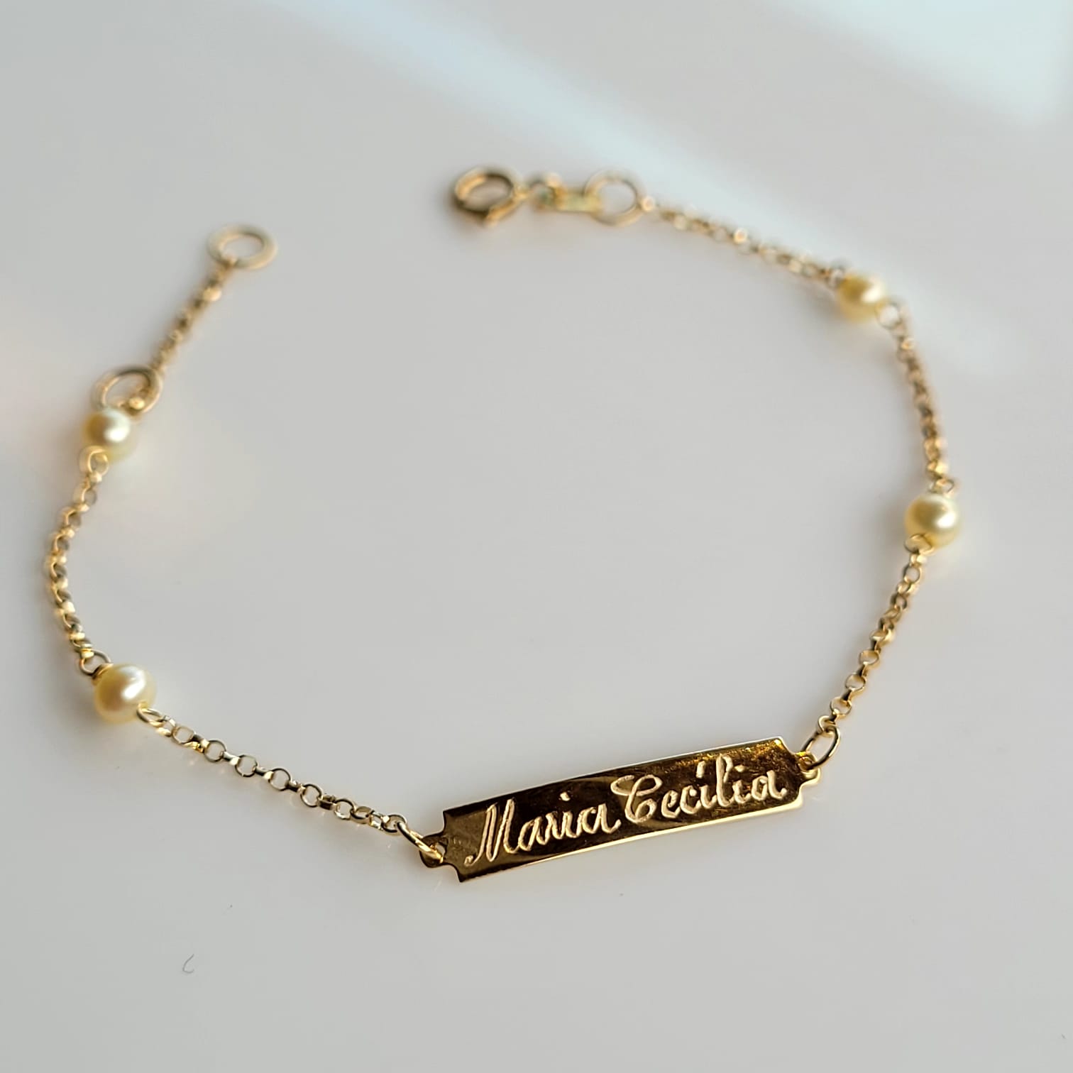 Conheça as mais lindas joias infantis em ouro para presentear